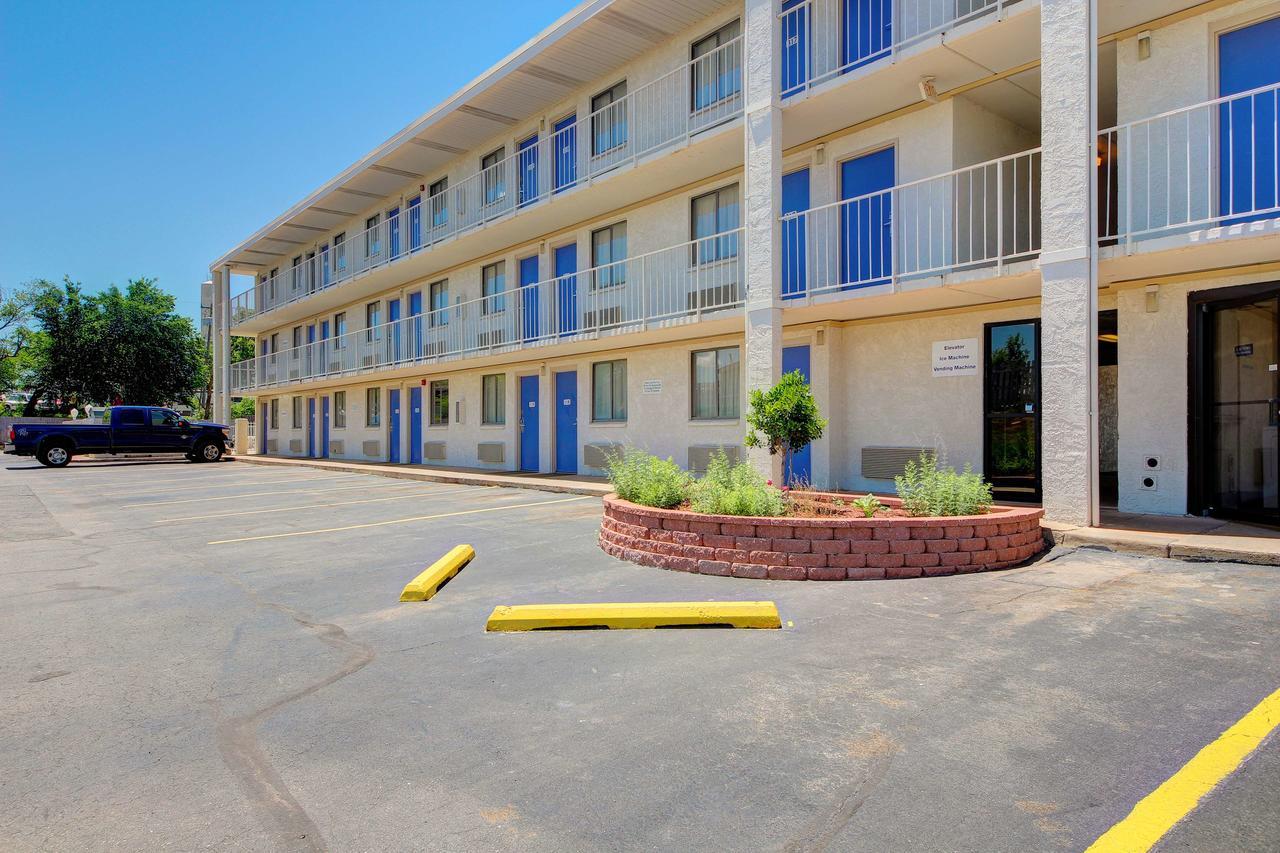 Motel 6-Oklahoma City, Ok - Frontier City ภายนอก รูปภาพ