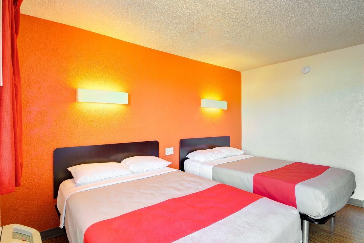 Motel 6-Oklahoma City, Ok - Frontier City ภายนอก รูปภาพ