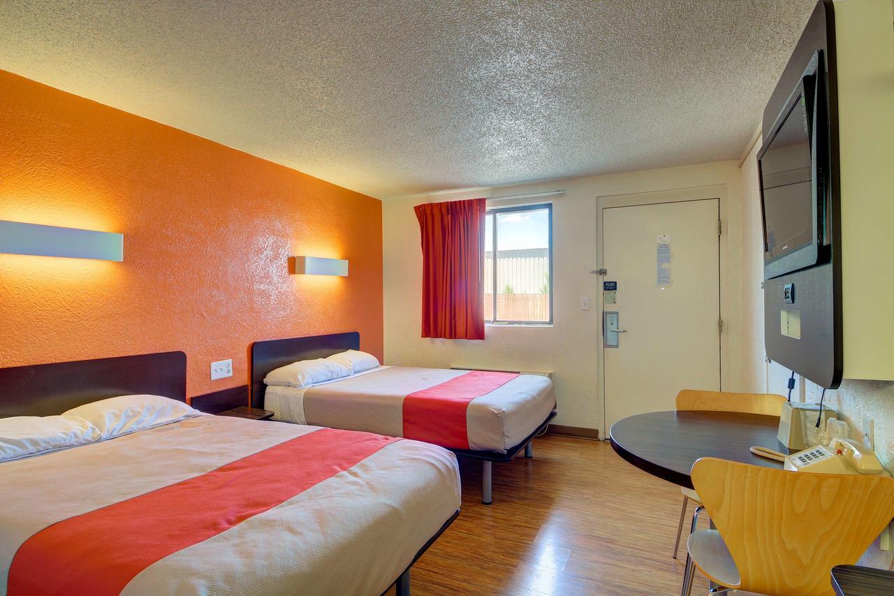 Motel 6-Oklahoma City, Ok - Frontier City ภายนอก รูปภาพ